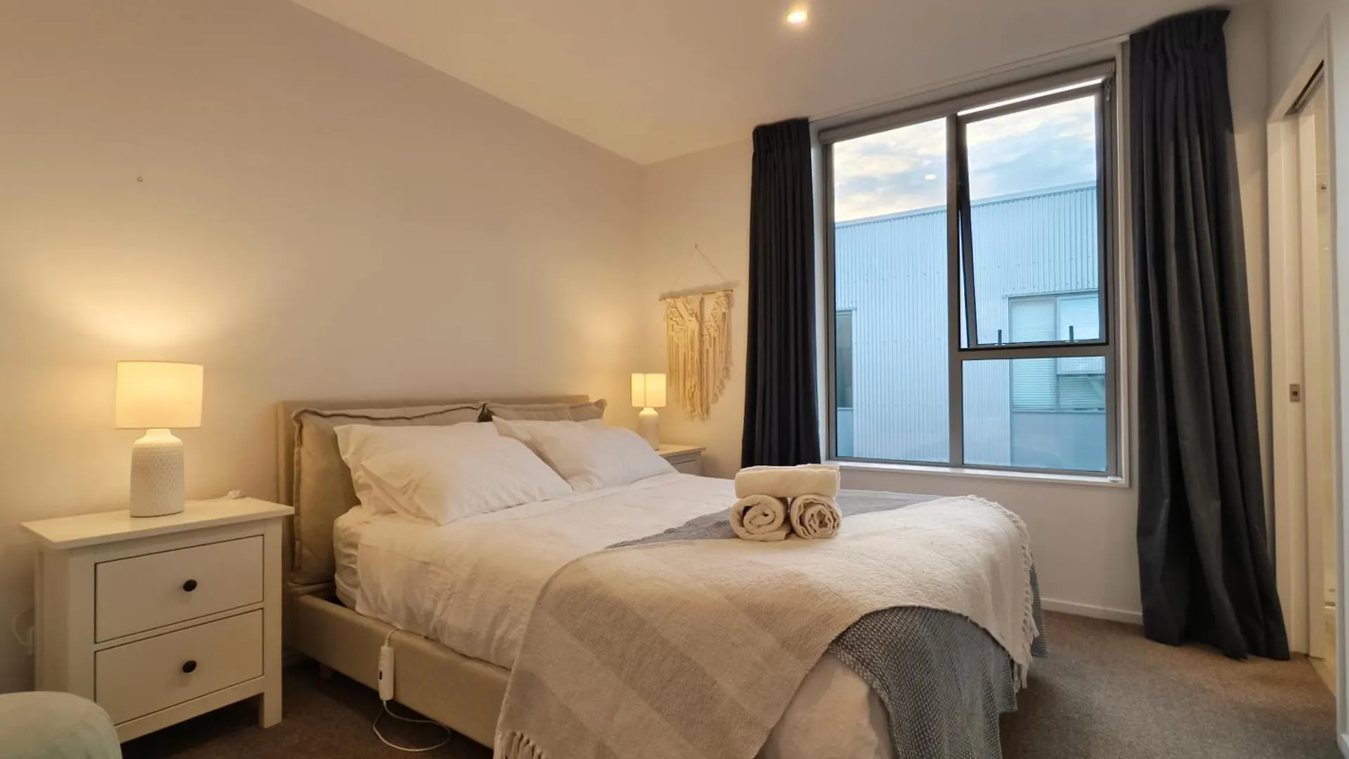 基督城Cbd 2 Bed 2 Bath Parkside Retreat With Freeparking公寓
